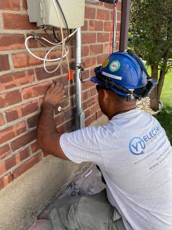 emergency electrician near me what you need to know to stay safe